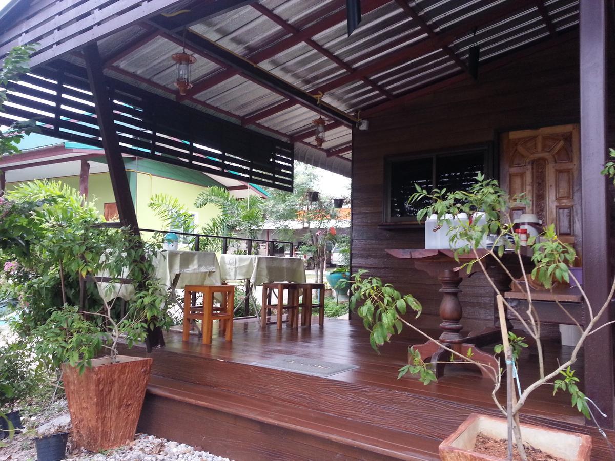 Queue&Bright Resort Ban Pa Tung  Bilik gambar