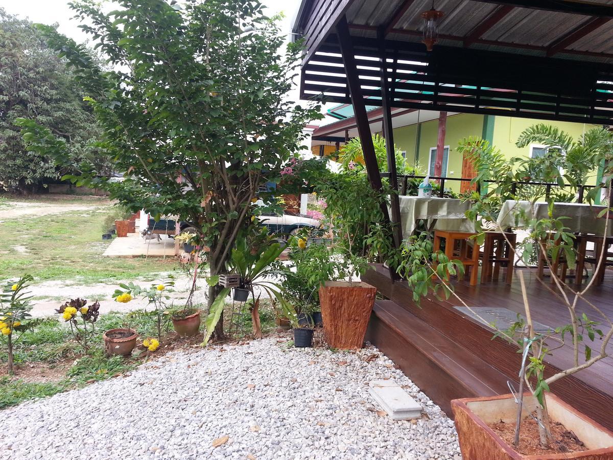 Queue&Bright Resort Ban Pa Tung  Bilik gambar